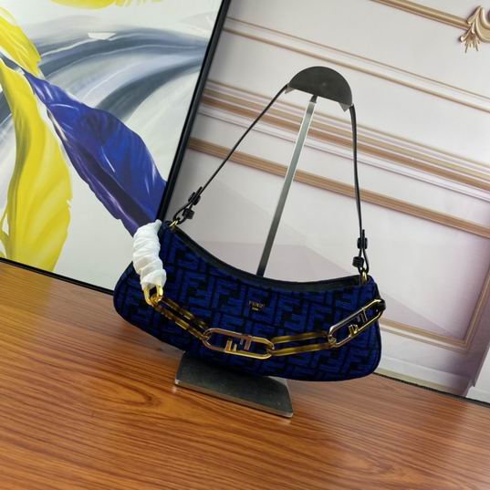 FENDI7~1 FENDI7~1