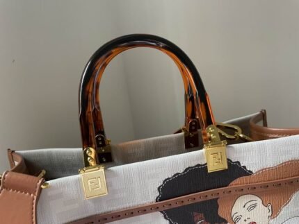 Fendi 36x31x12cm YG (3) 1800770