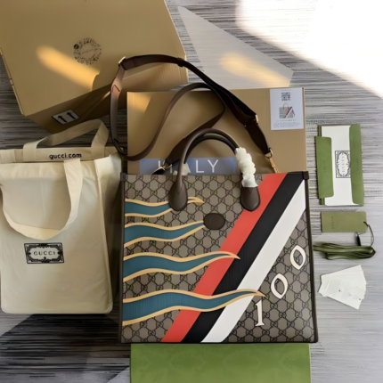 Gucci 674148 37.5x33x15.5cm CN (1) 1600960