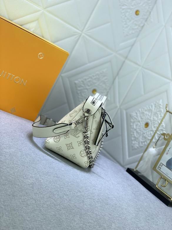 M24114 32X29X13cm YG 5 1249125 M24114 32X29X13cm YG 5 1249125