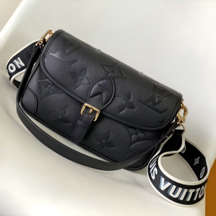 M46386 23X16X8.5cm WP 0 1950680