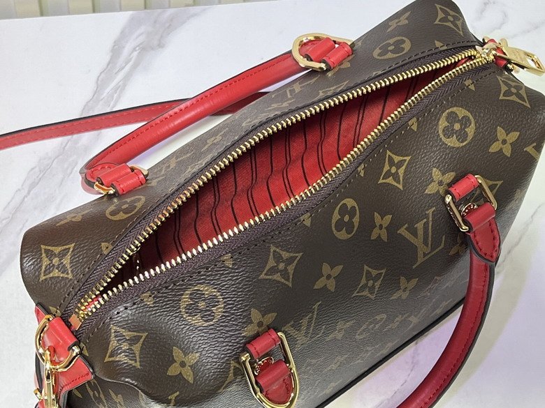 M68169 28x20x11 5cm ss28 1896673 M68169 28x20x11 5cm ss28 1896673