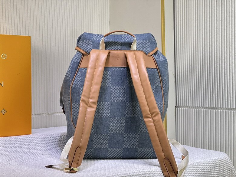 Weekend M40702 43x34x17 5cm ss4 1676652 Weekend M40702 43x34x17 5cm ss4 1676652