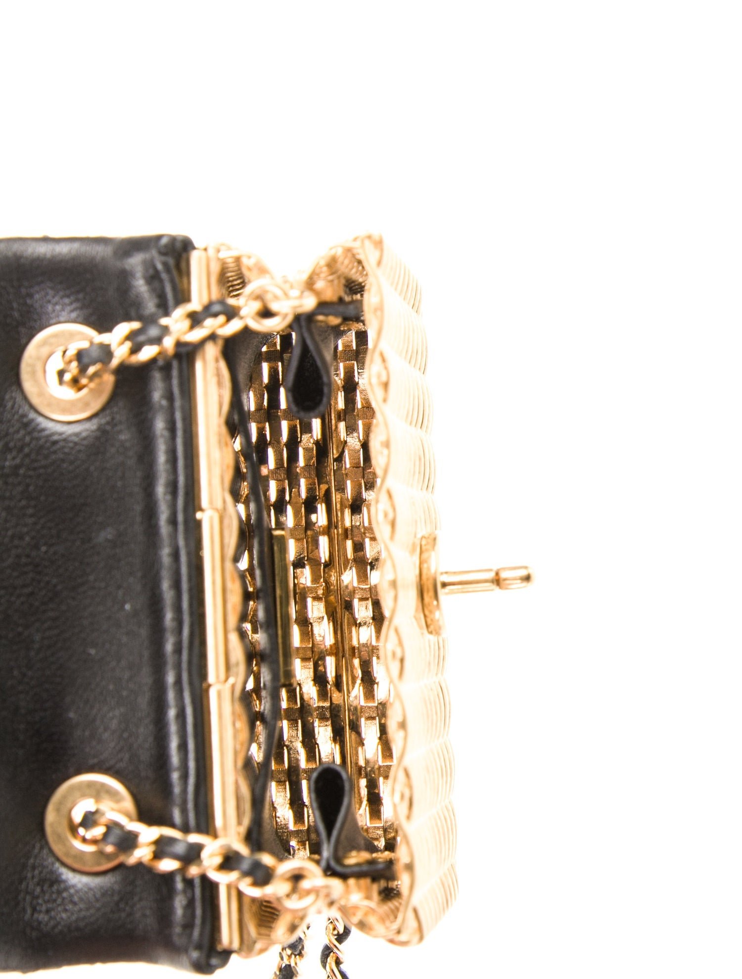 DM 20260925222511 004